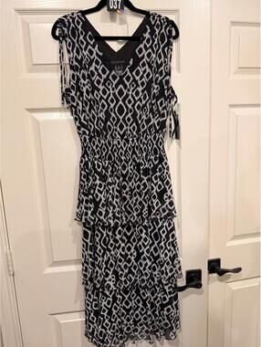 #37 STELLA & JULIE Sz. 12 tiered dress